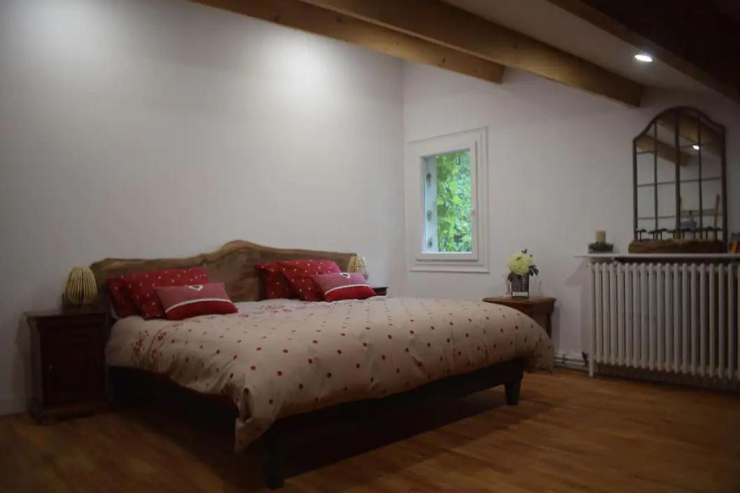 Domaine La Tuilerie Bed and Breakfast Guîtres Buitenkant foto